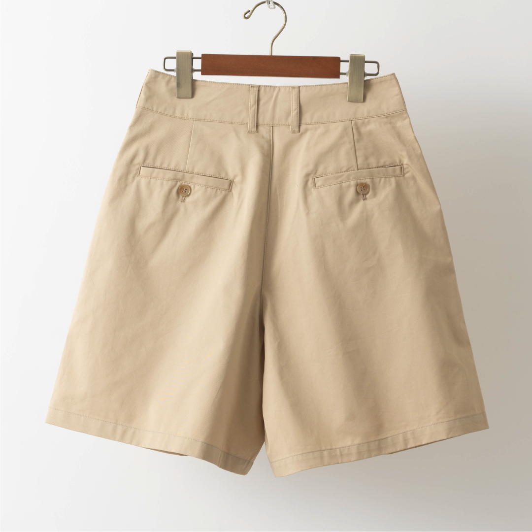 lalagom タックハーフパンツ