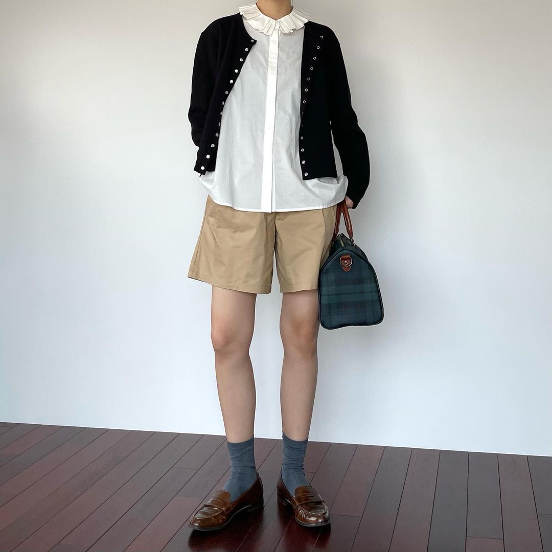 lalagom タックハーフパンツ