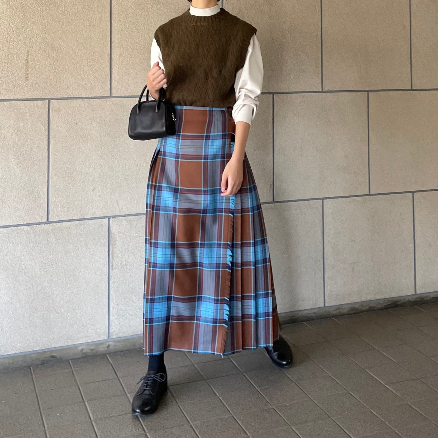 【10/31(金)21時〜プレオーダー開始】O'neil of Dublin キルトスカート ダブルベルト ウッデンボーレイ