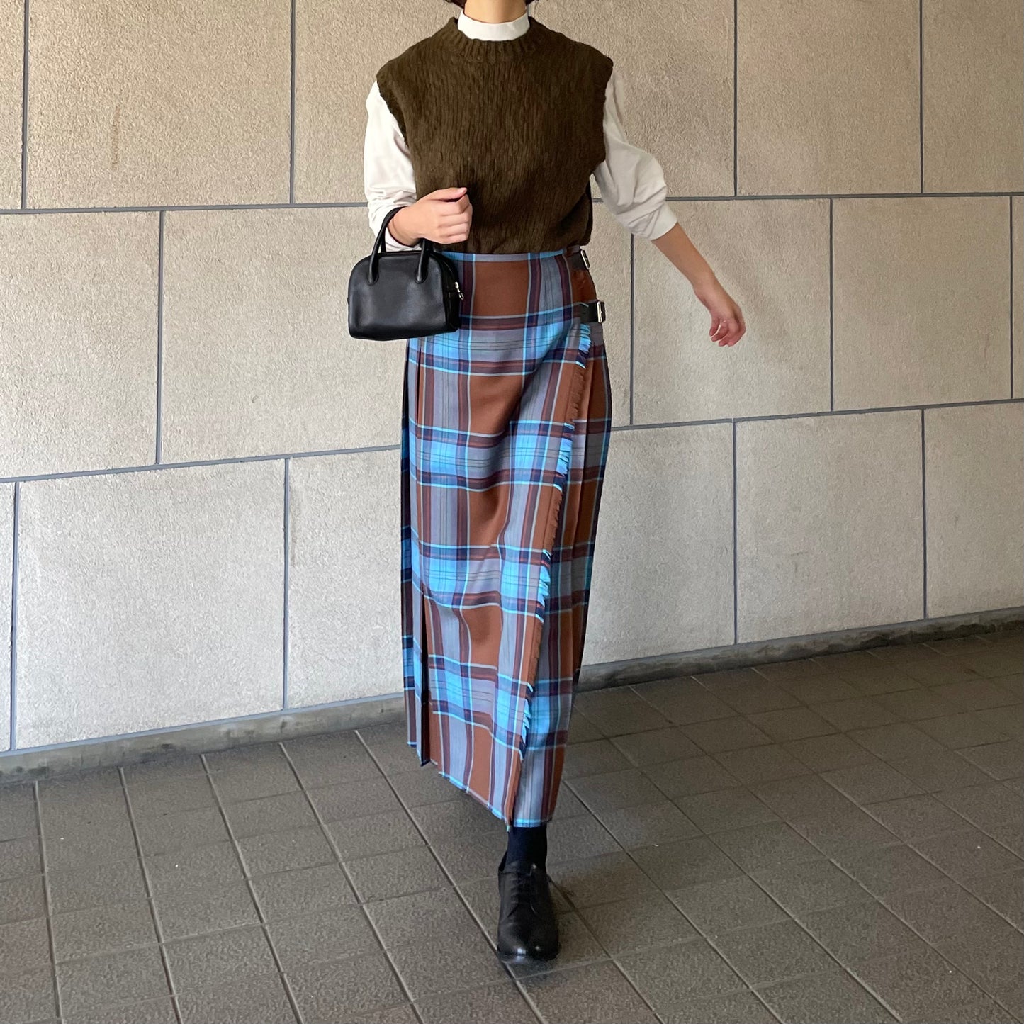 【10/31(金)21時〜プレオーダー開始】O'neil of Dublin キルトスカート ダブルベルト ウッデンボーレイ