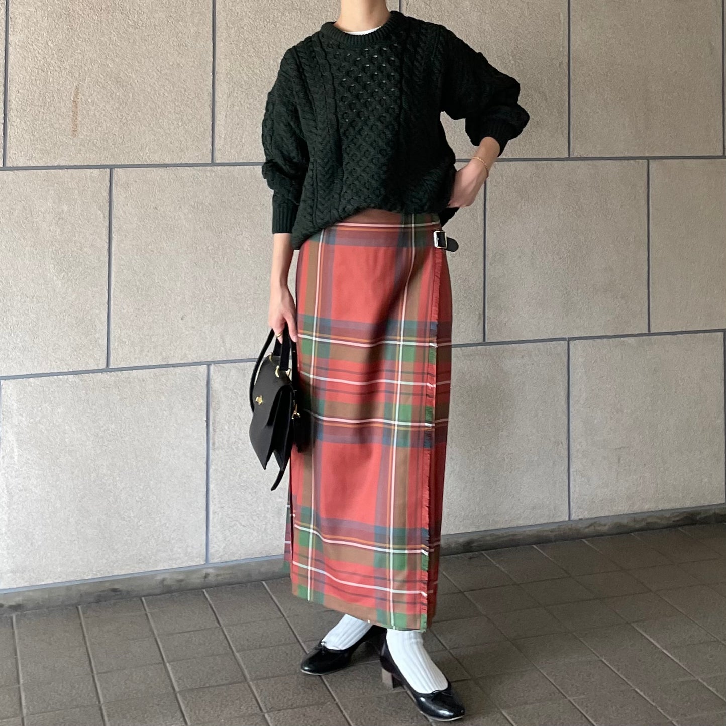 【10/31(金)21時〜プレオーダー開始】O'neil of Dublin キルトスカート ダブルベルト アンティークロイヤルスチュワート【別注】