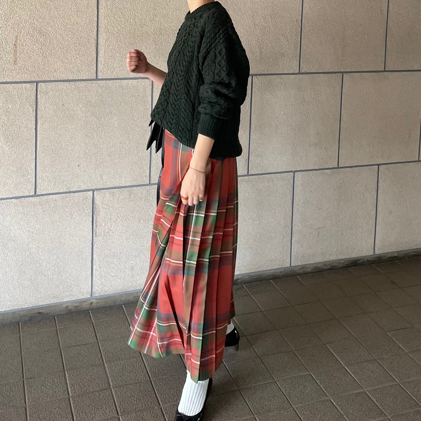 【10/31(金)21時〜プレオーダー開始】O'neil of Dublin キルトスカート ダブルベルト アンティークロイヤルスチュワート【別注】