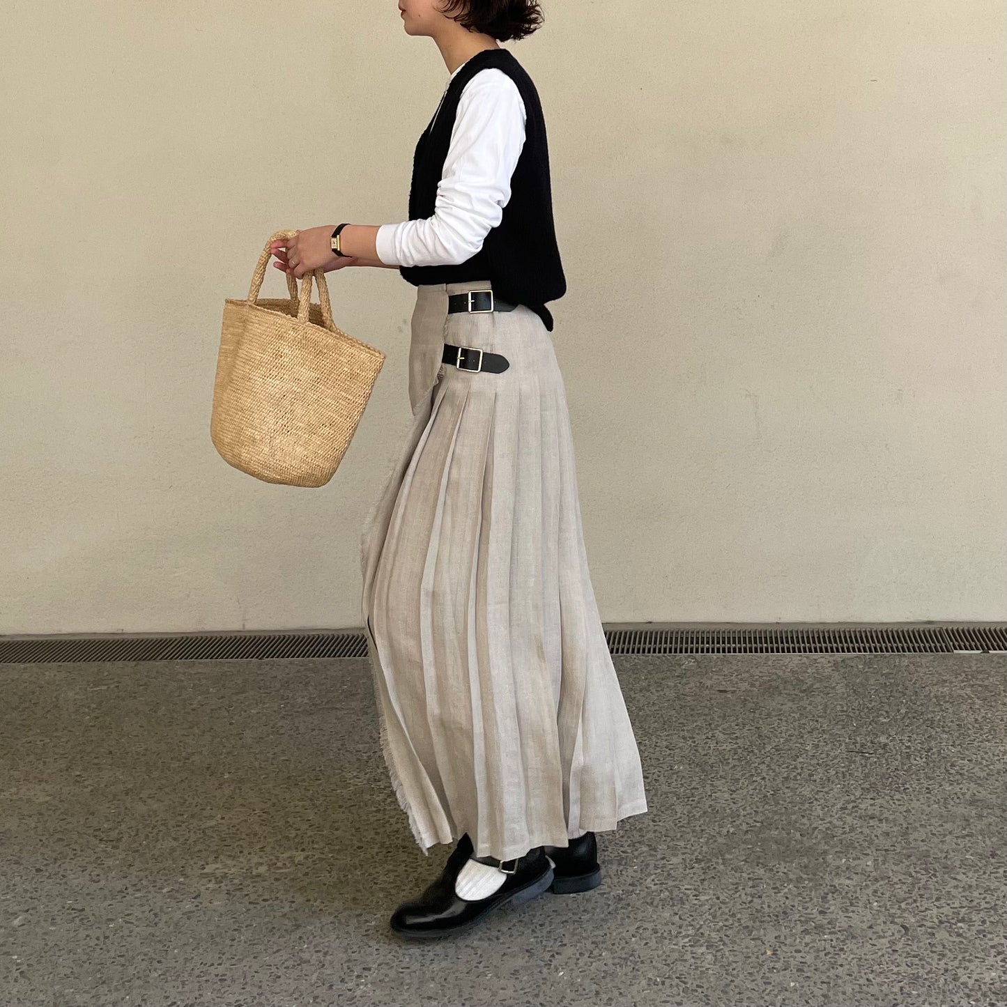 O'neil of Dublin リネンキルトスカート ストーンベージュ ワイドダブルベルト