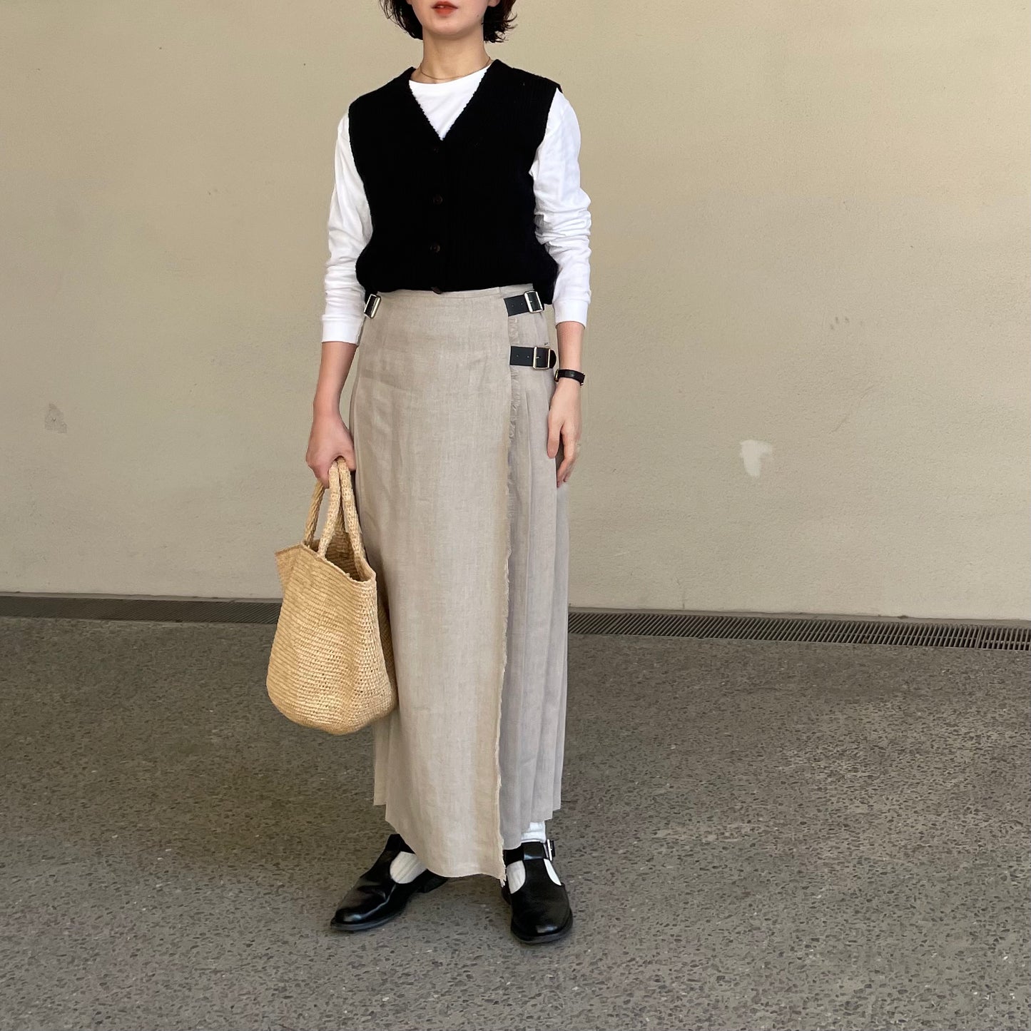 O'neil of Dublin リネンキルトスカート ストーンベージュ ワイドダブルベルト