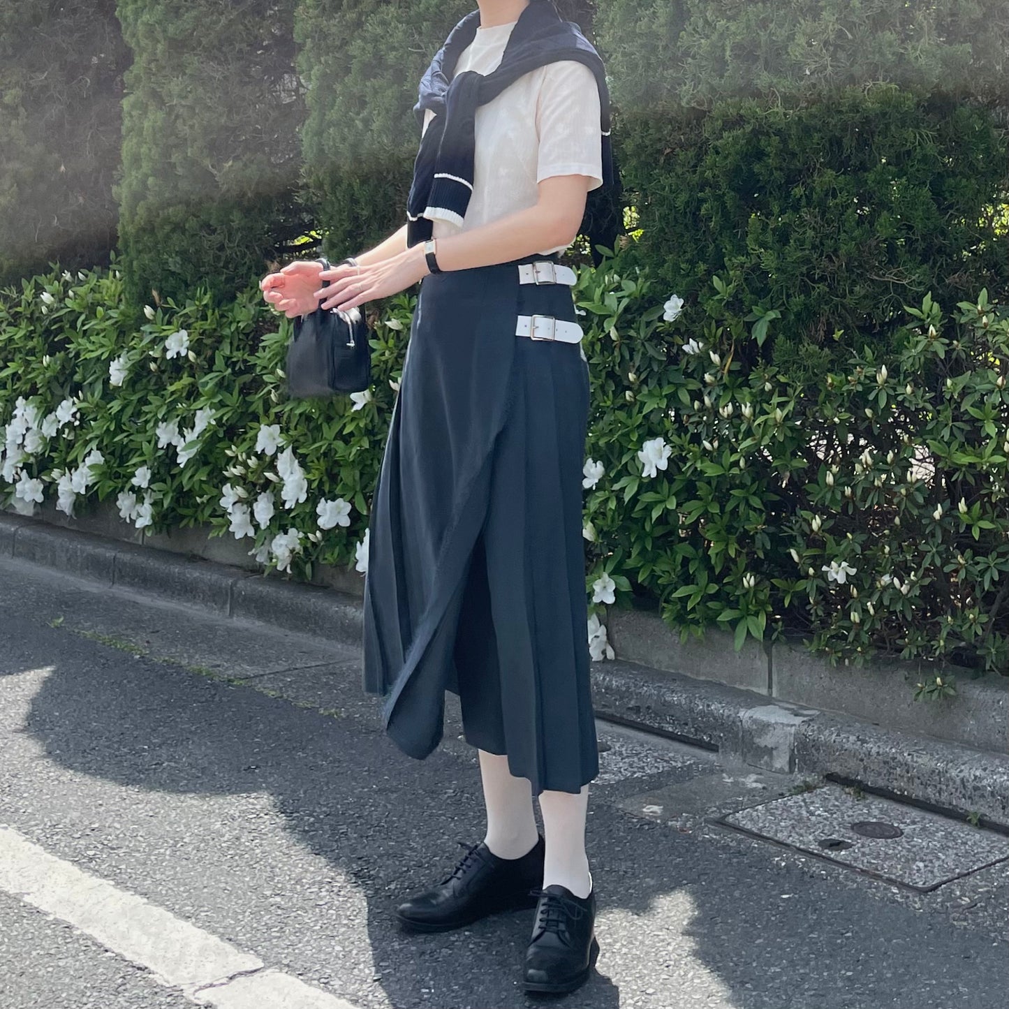 O'neil of Dublin リネンキルトスカート ネイビー ワイドダブルベルト