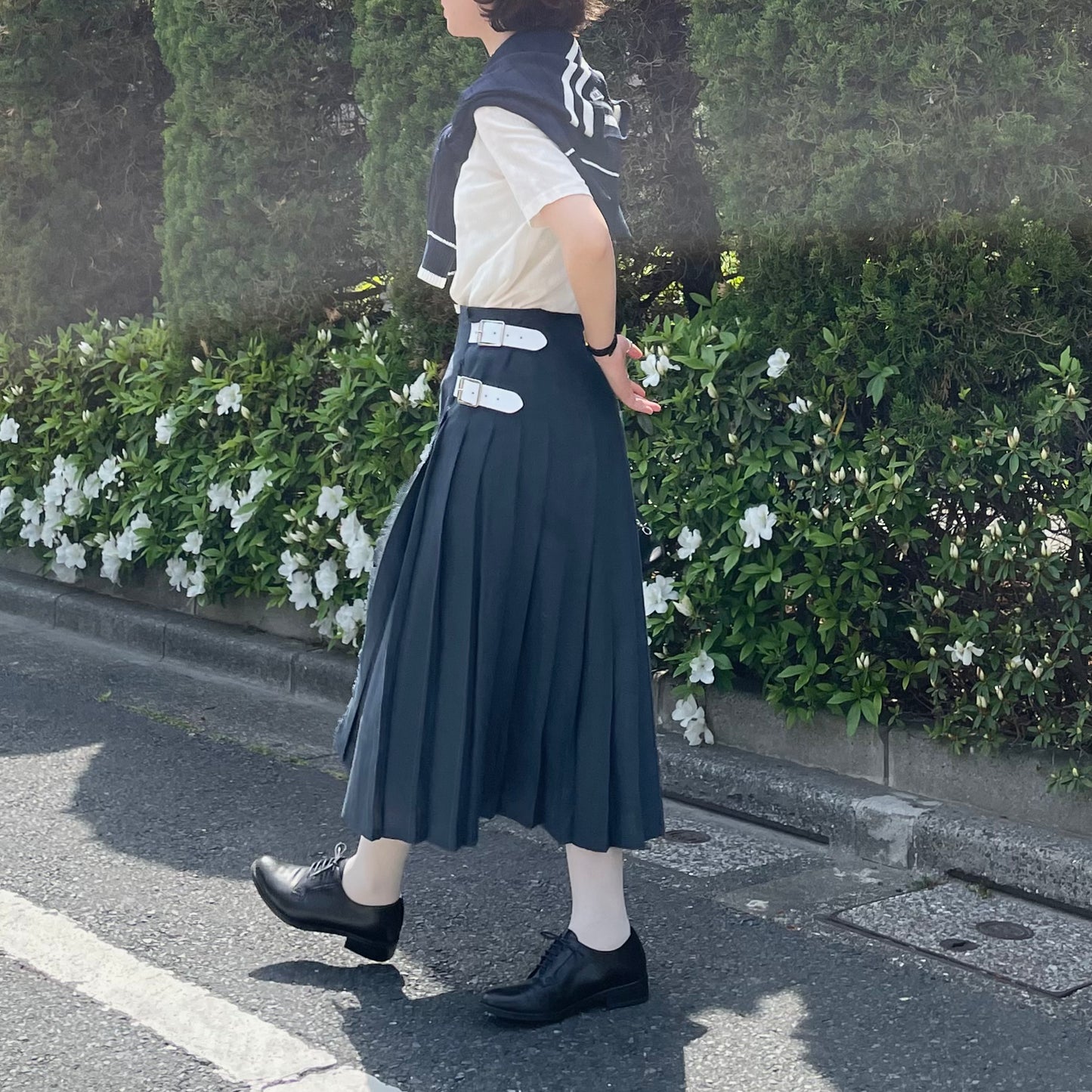 O'neil of Dublin リネンキルトスカート ネイビー ワイドダブルベルト