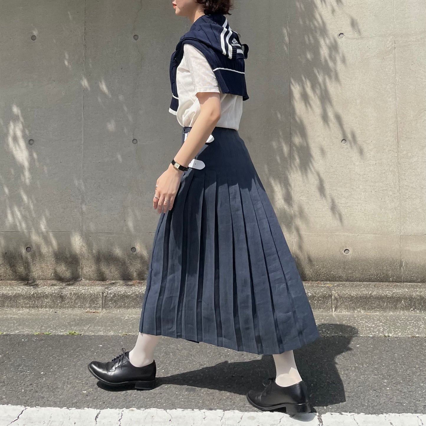 O'neil of Dublin リネンキルトスカート ネイビー ワイドダブルベルト