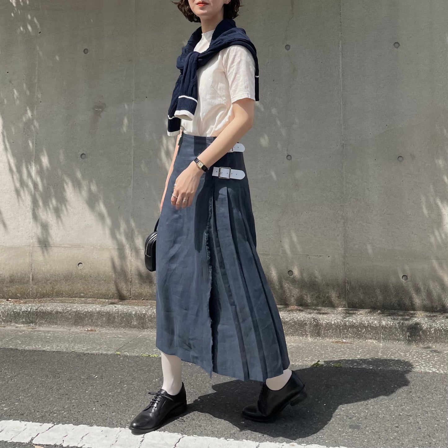 O'neil of Dublin リネンキルトスカート ネイビー ワイドダブルベルト