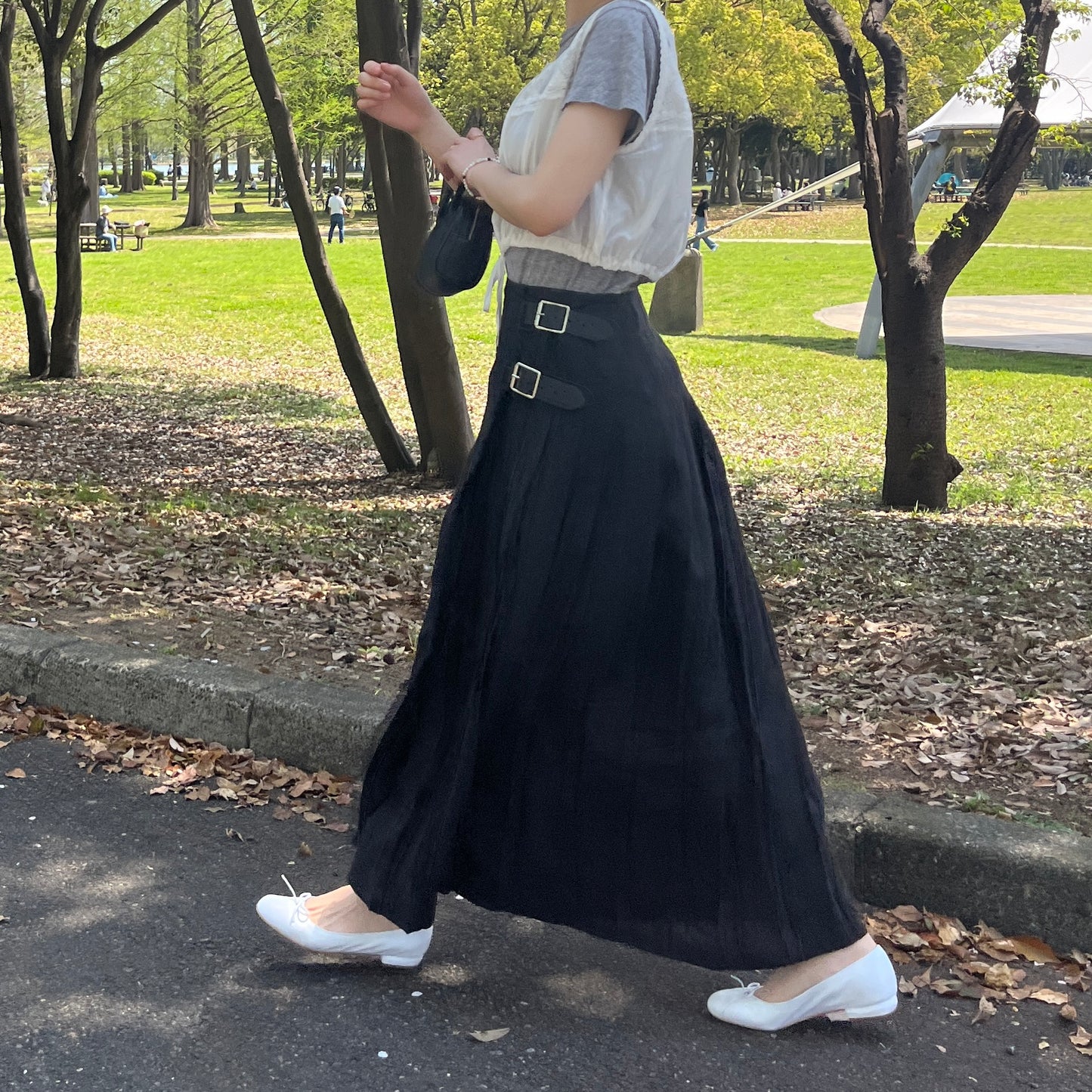 O'neil of Dublin リネンキルトスカート ブラック ワイドダブルベルト