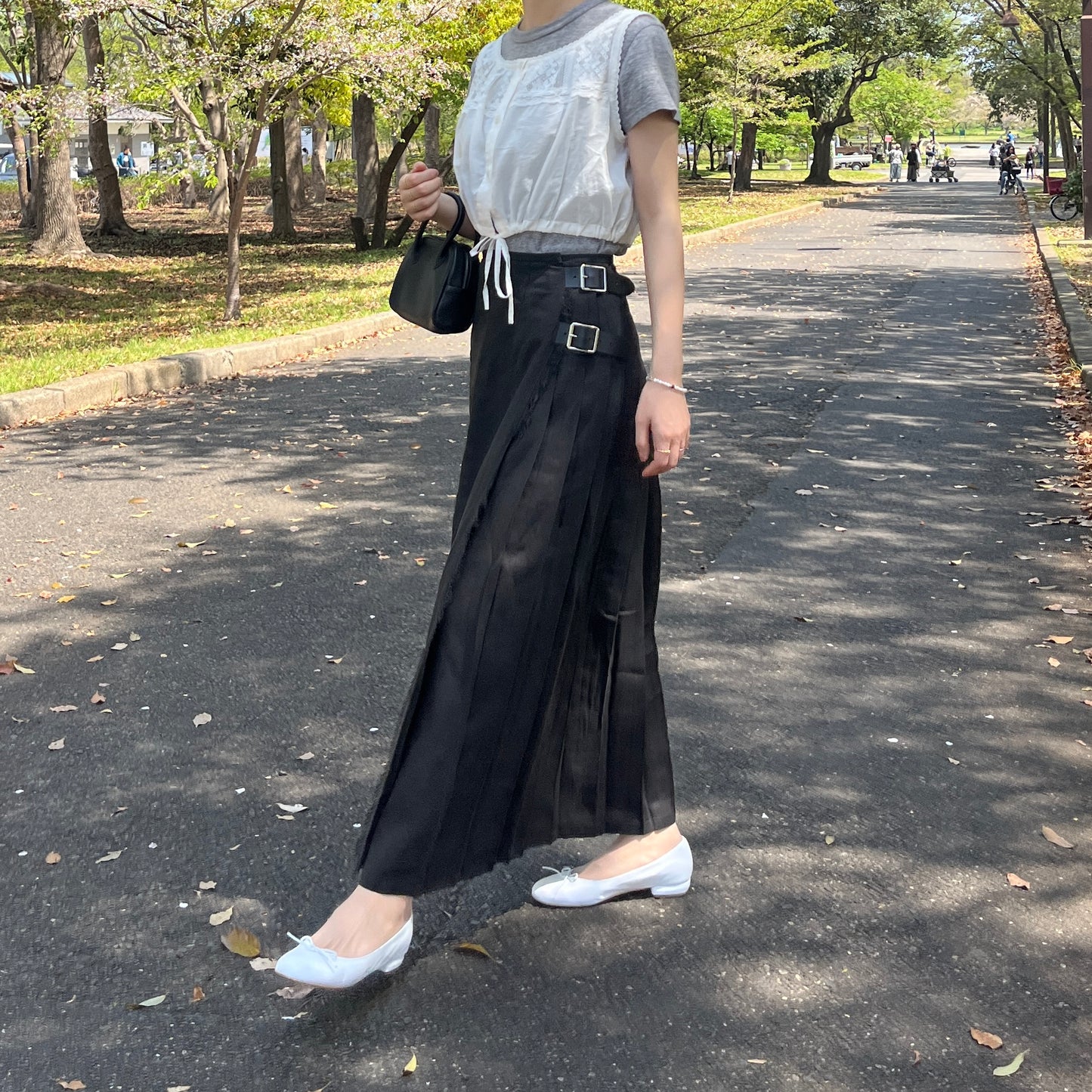 O'neil of Dublin リネンキルトスカート ブラック ワイドダブルベルト