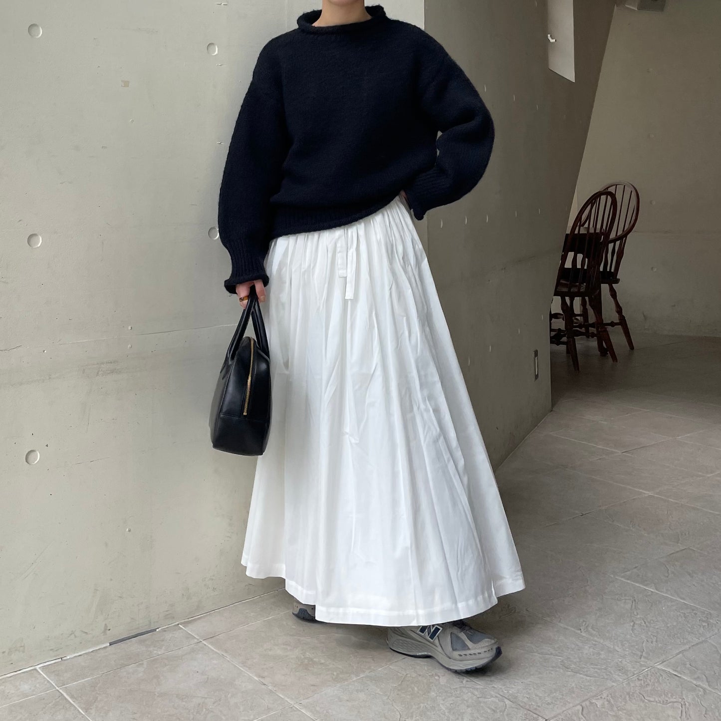 【10/17(金)21:00〜販売開始】lalagom ロールネックニット
