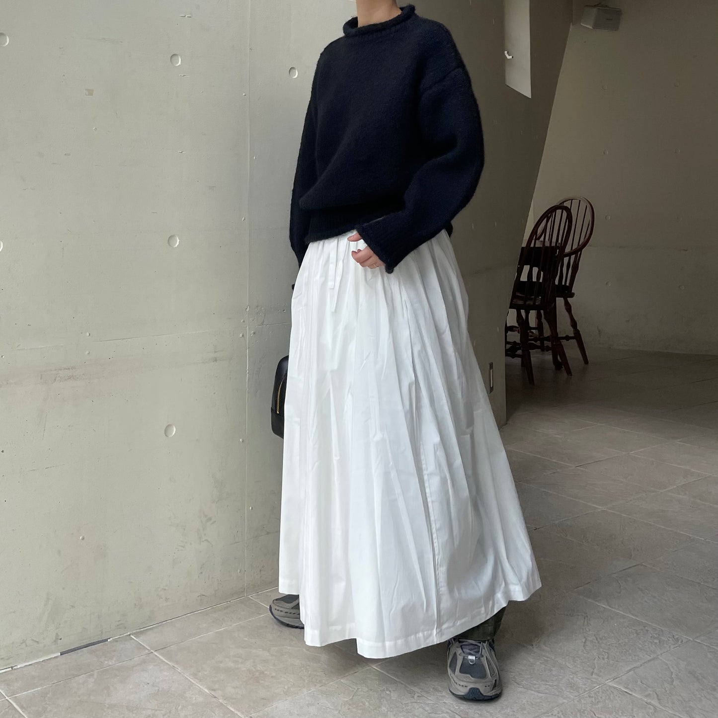 【10/17(金)21:00〜販売開始】lalagom ロールネックニット