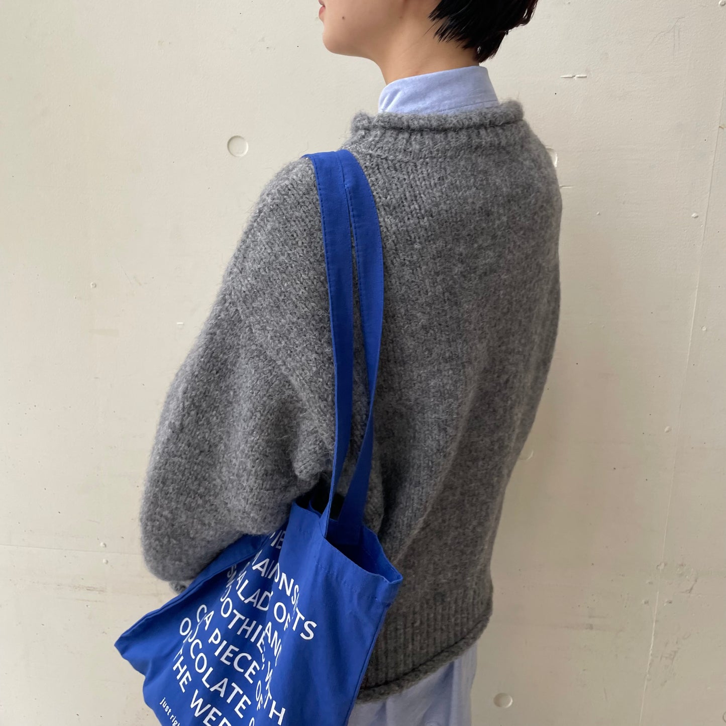【10/17(金)21:00〜販売開始】lalagom ロールネックニット