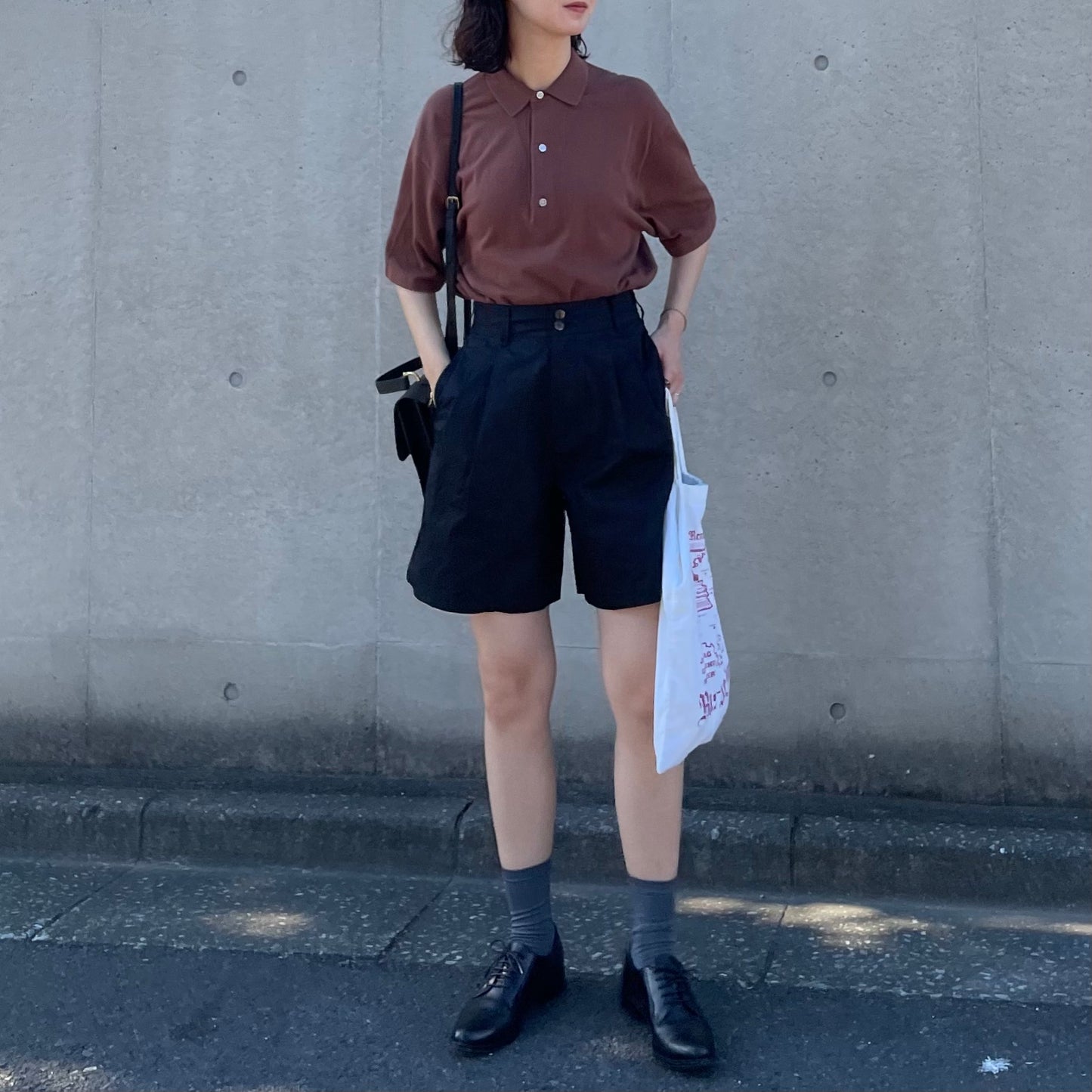 lalagom タックハーフパンツ