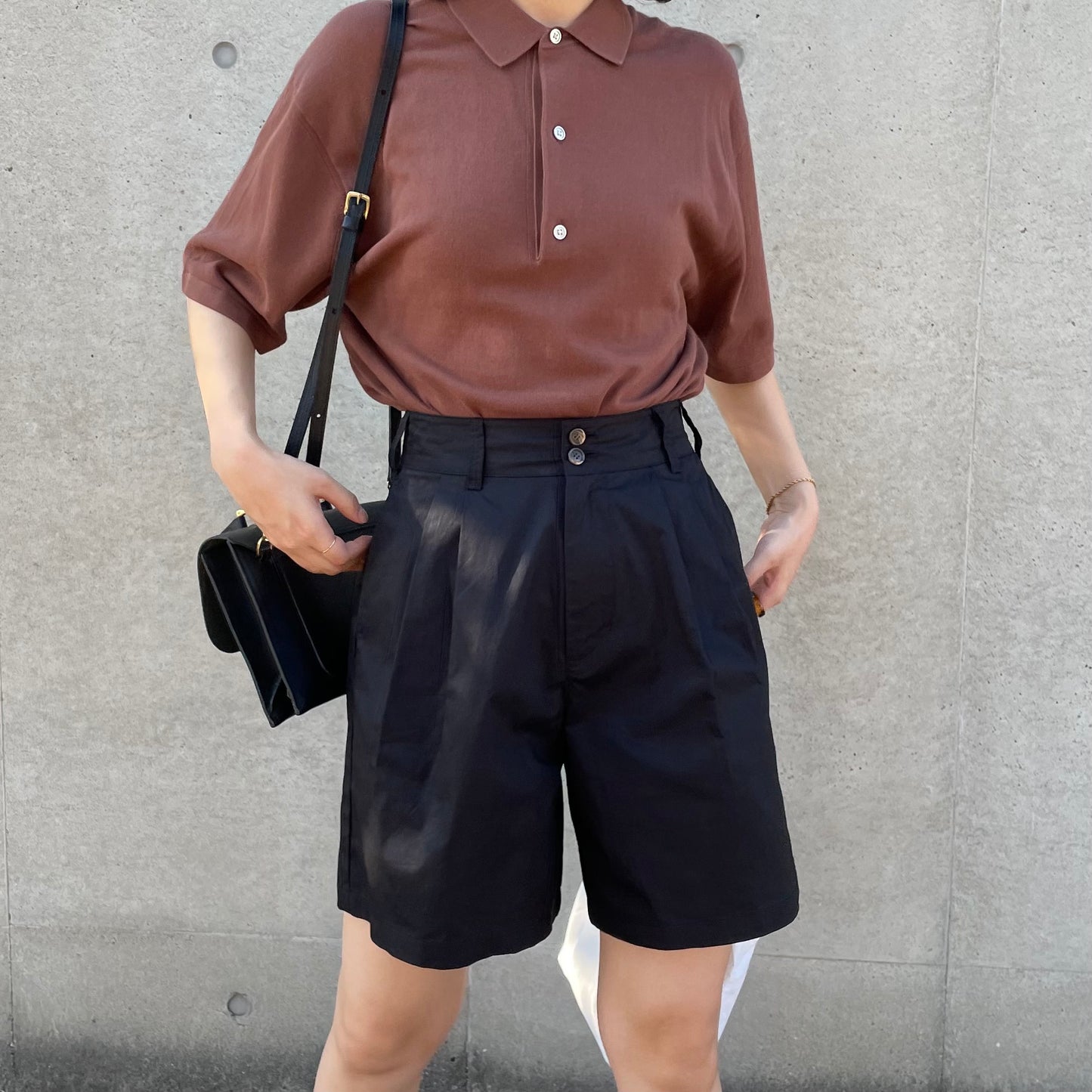 lalagom タックハーフパンツ