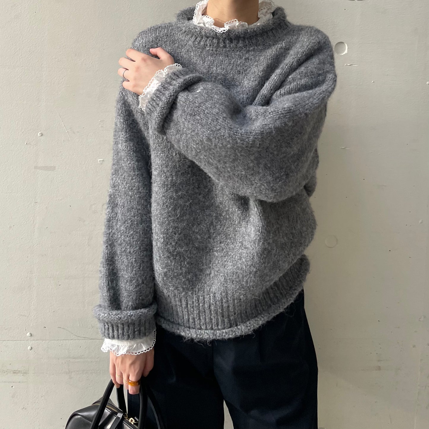【10/17(金)21:00〜販売開始】lalagom ロールネックニット