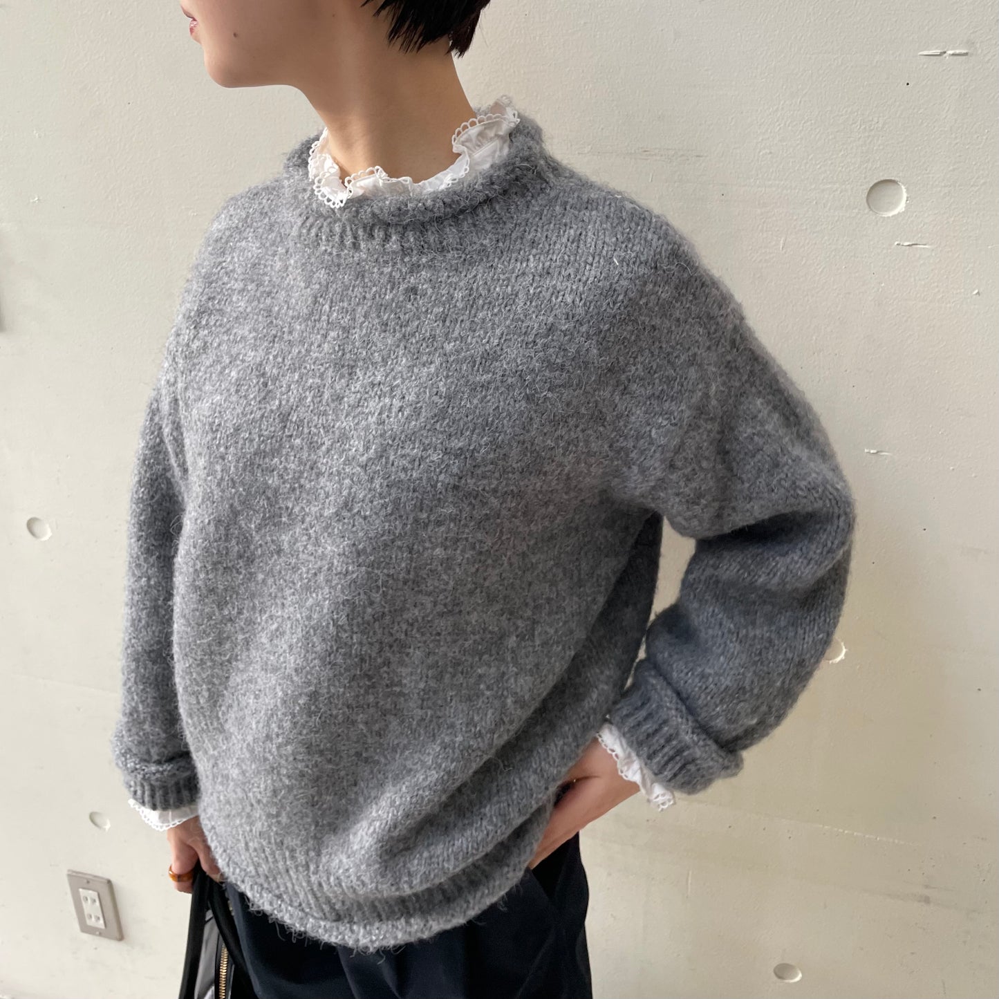 【10/17(金)21:00〜販売開始】lalagom ロールネックニット