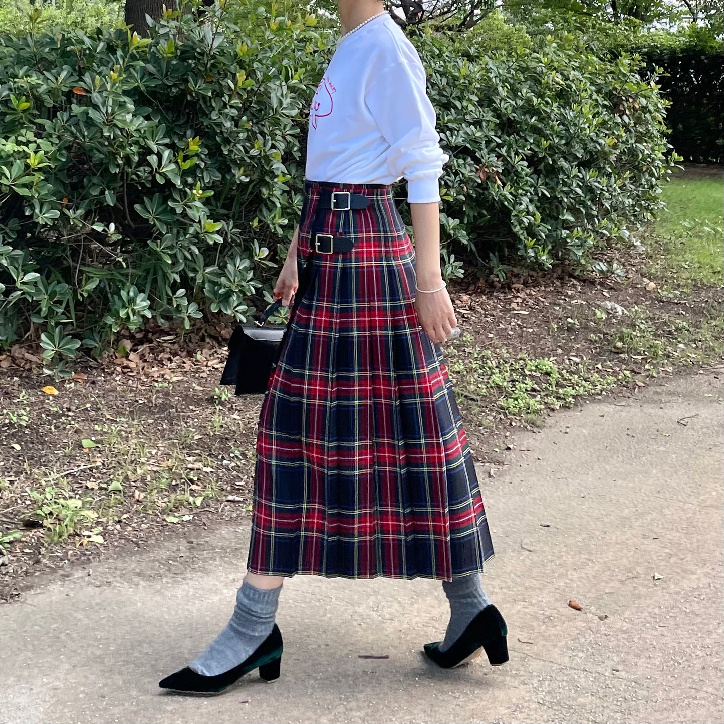 【10/31(金)21時〜プレオーダー開始】O'neil of Dublin キルトスカート ダブルベルト ブラックスチュワート