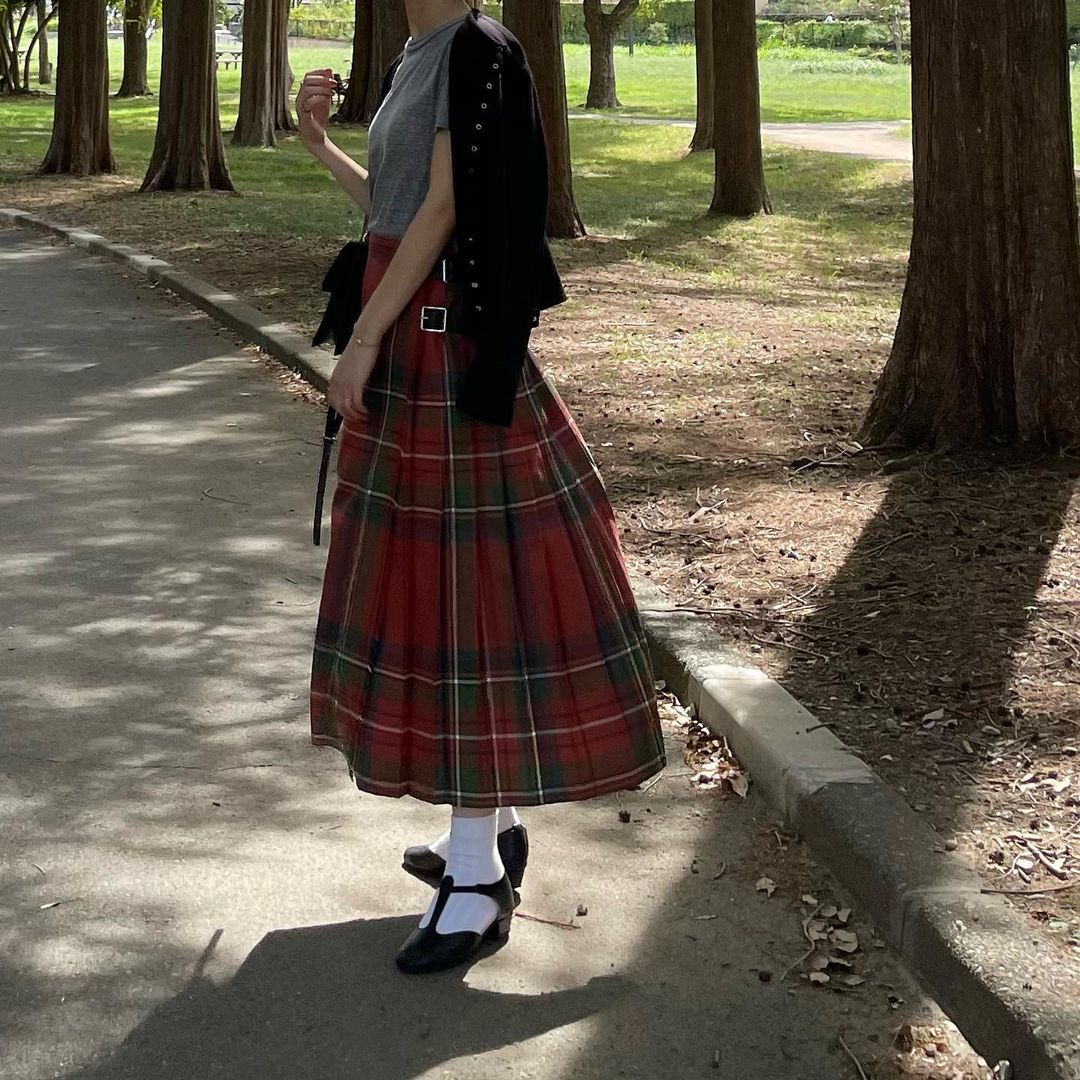 【10/31(金)21時〜プレオーダー開始】O'neil of Dublin キルトスカート ダブルベルト アンティークロイヤルスチュワート【別注】