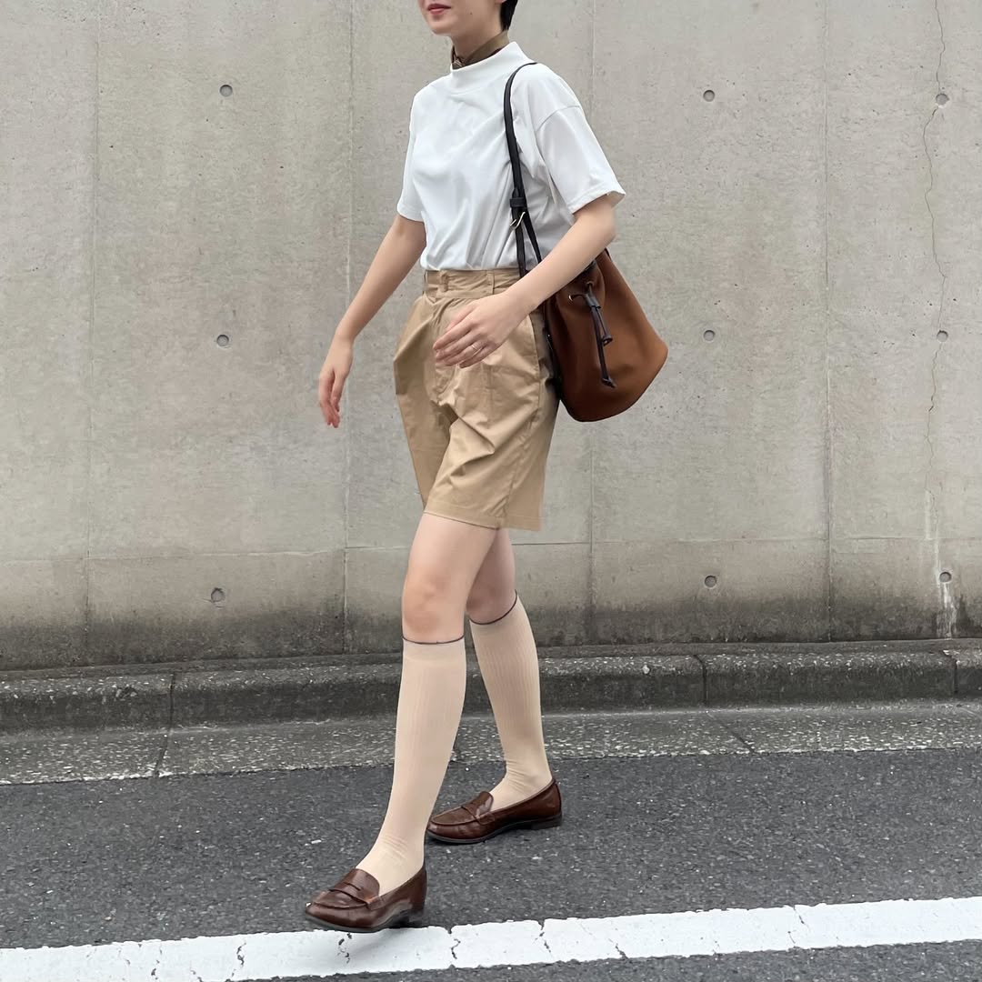 lalagom タックハーフパンツ
