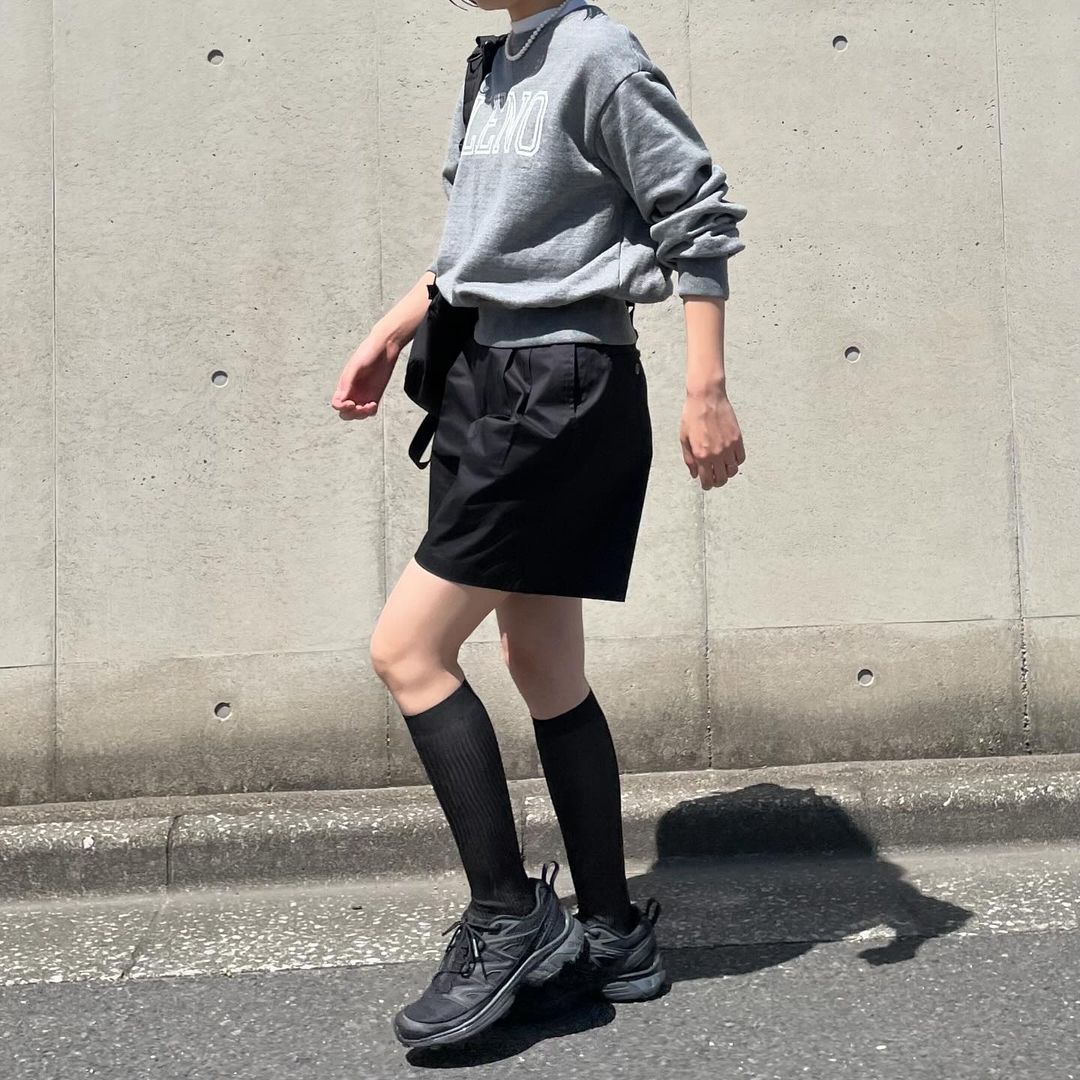 lalagom タックハーフパンツ