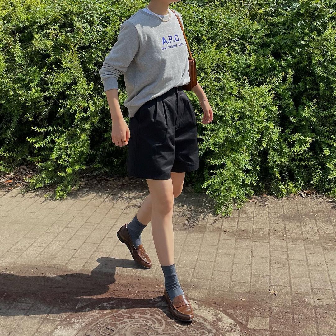 lalagom タックハーフパンツ