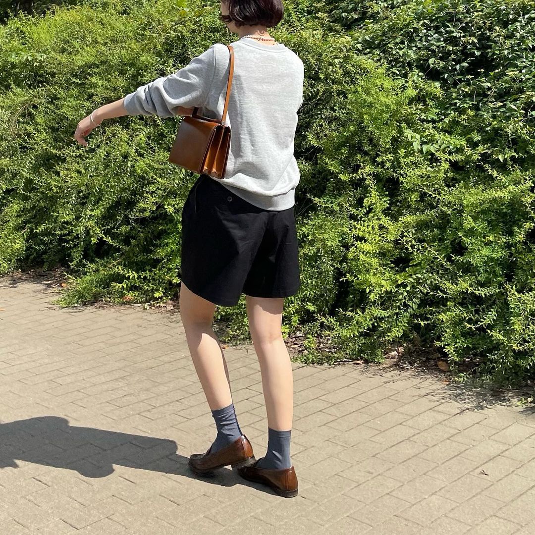 lalagom タックハーフパンツ