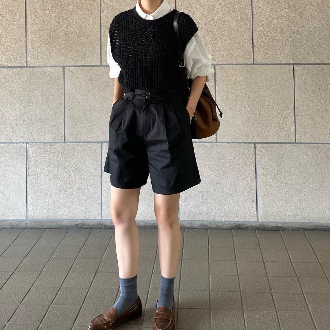 lalagom タックハーフパンツ