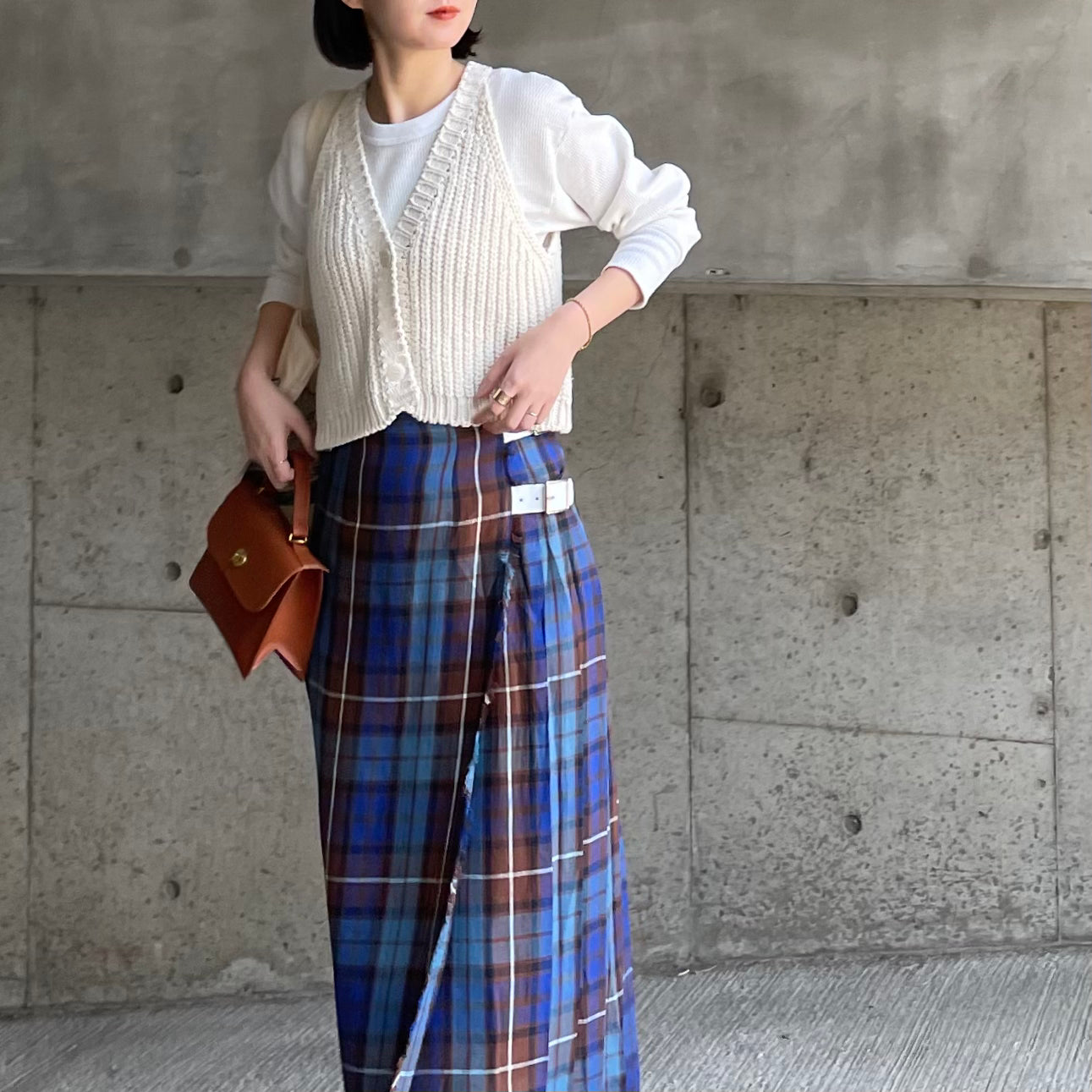 O'neil of Dublin リネンキルトスカートブルーブキャナン ワイドダブルベルト