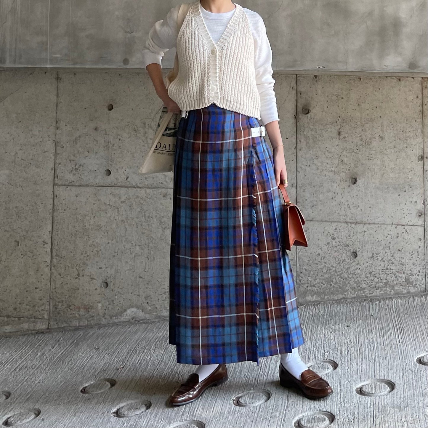 O'neil of Dublin リネンキルトスカートブルーブキャナン ワイドダブルベルト