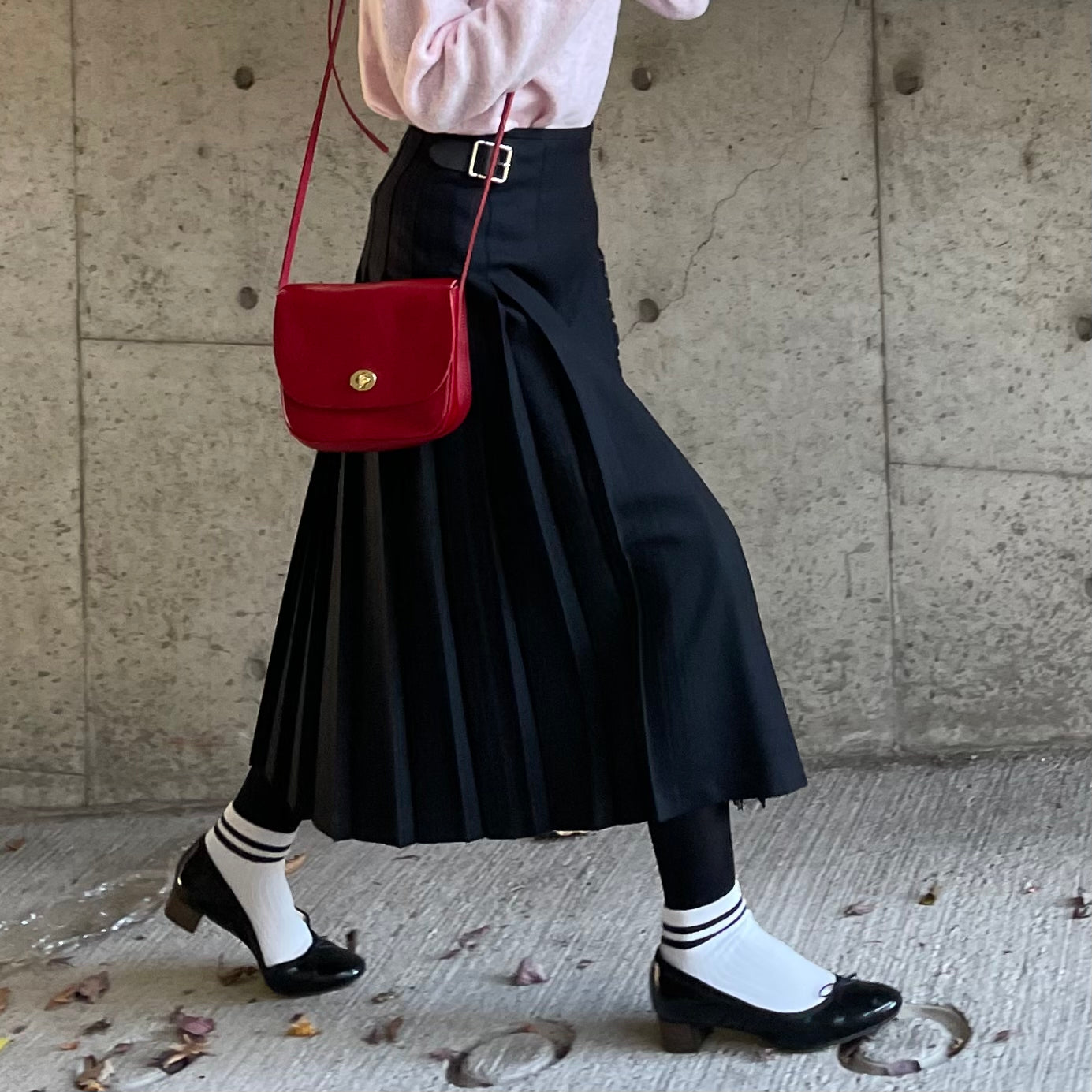 【10/31(金)21時〜プレオーダー開始】O'neil of Dublin キルトスカート ダブルベルト ブラック