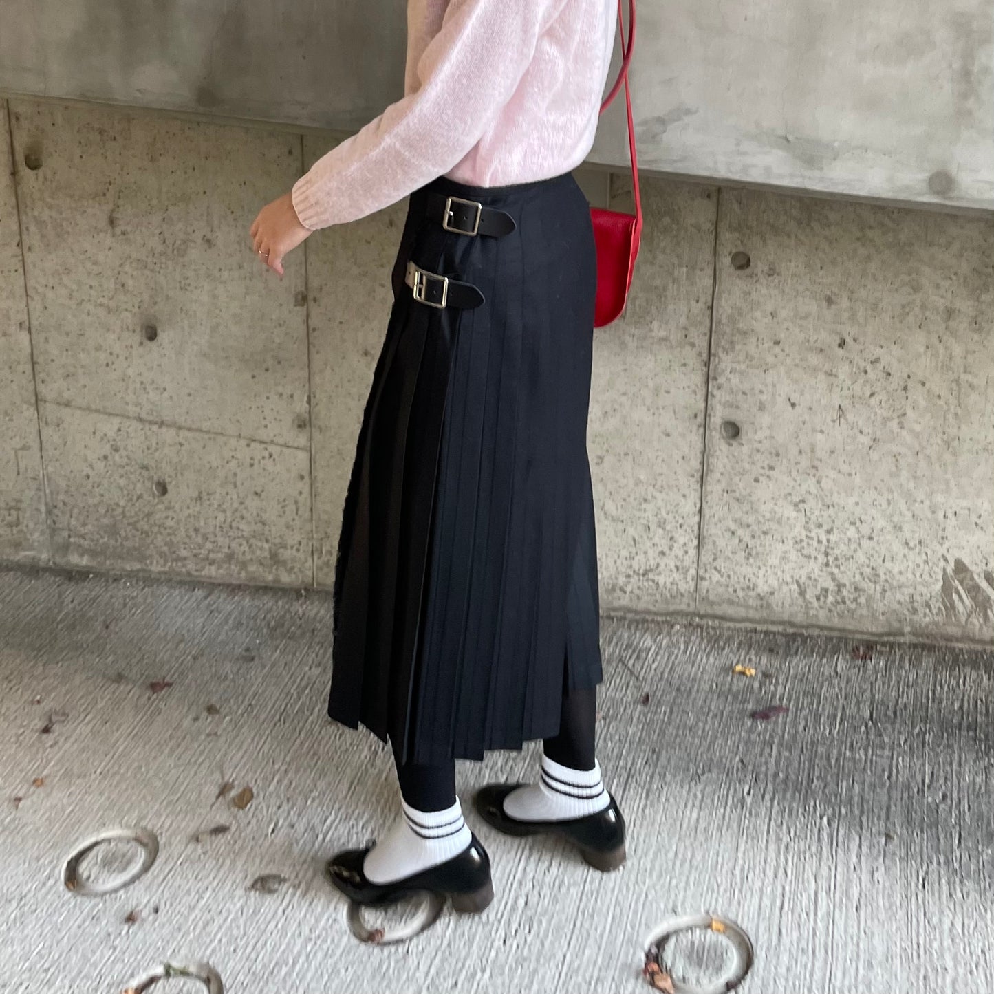 【10/31(金)21時〜プレオーダー開始】O'neil of Dublin キルトスカート ダブルベルト ブラック