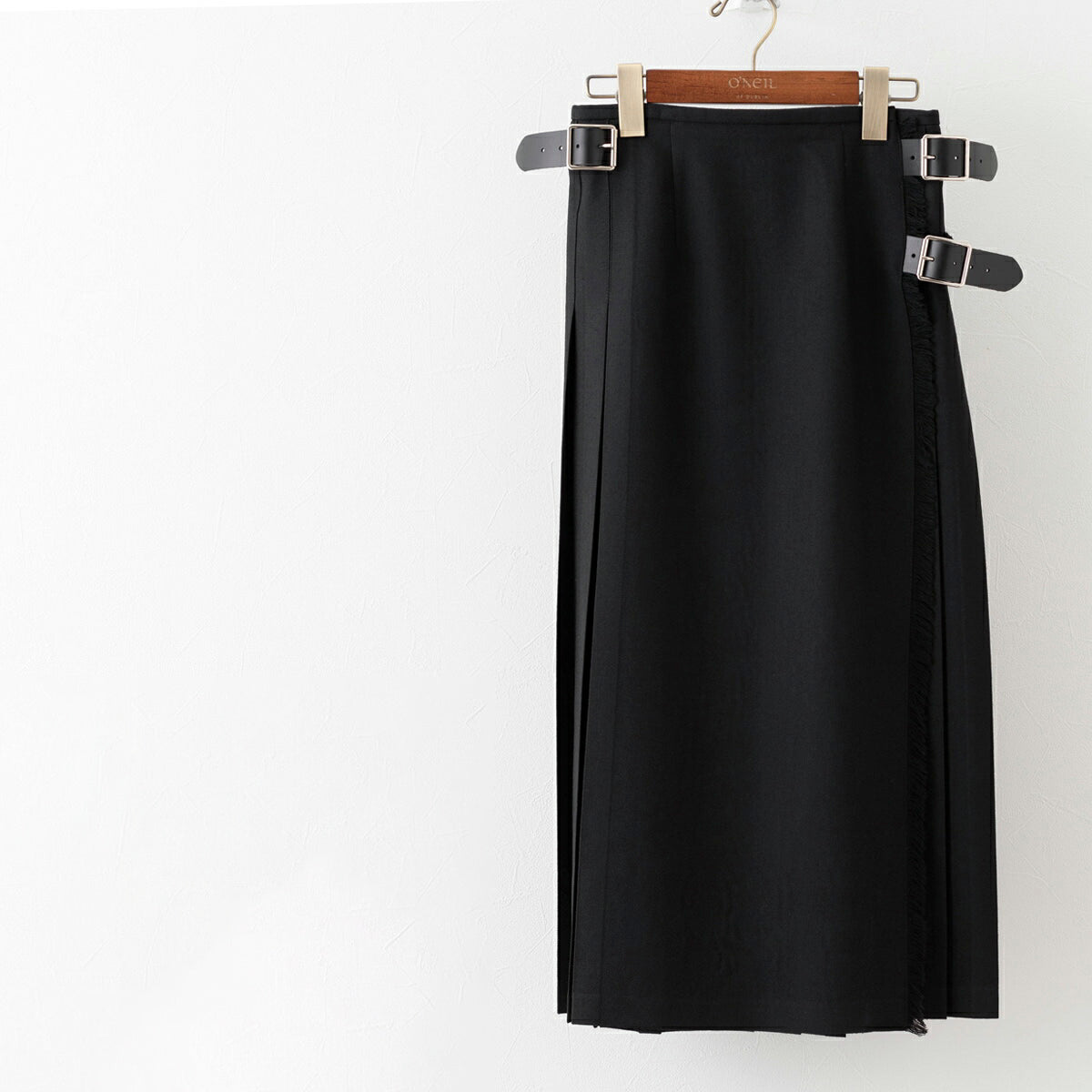 【10/31(金)21時〜プレオーダー開始】O'neil of Dublin キルトスカート ダブルベルト ブラック