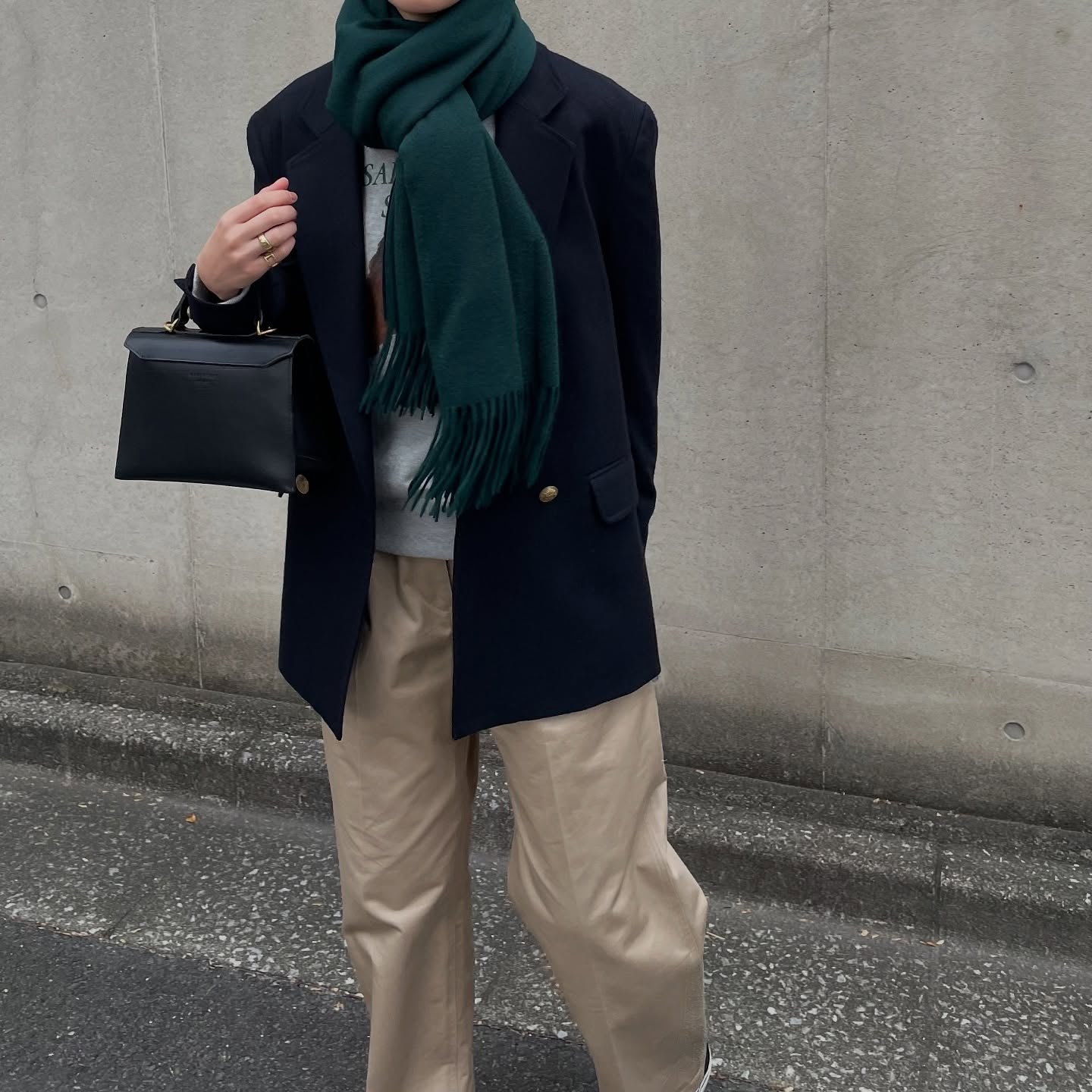 lalagom ツータックチノパンツ