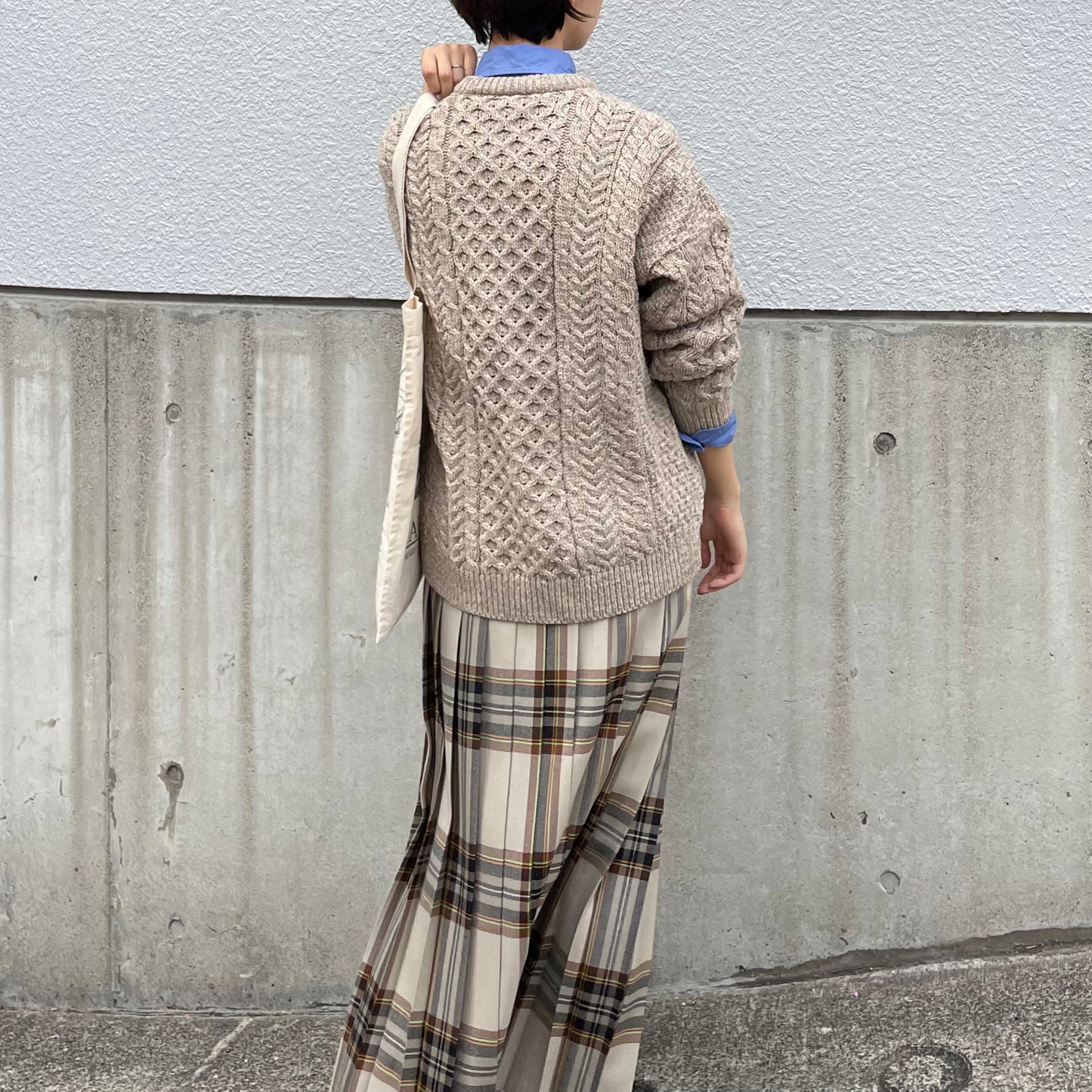 【プレオーダー】Aran Woollen Mills トラディショナル ローゲージニットカーディガン ユニセックス