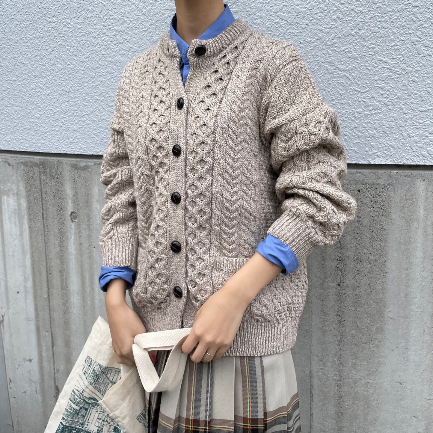 【プレオーダー】Aran Woollen Mills トラディショナル ローゲージニットカーディガン ユニセックス