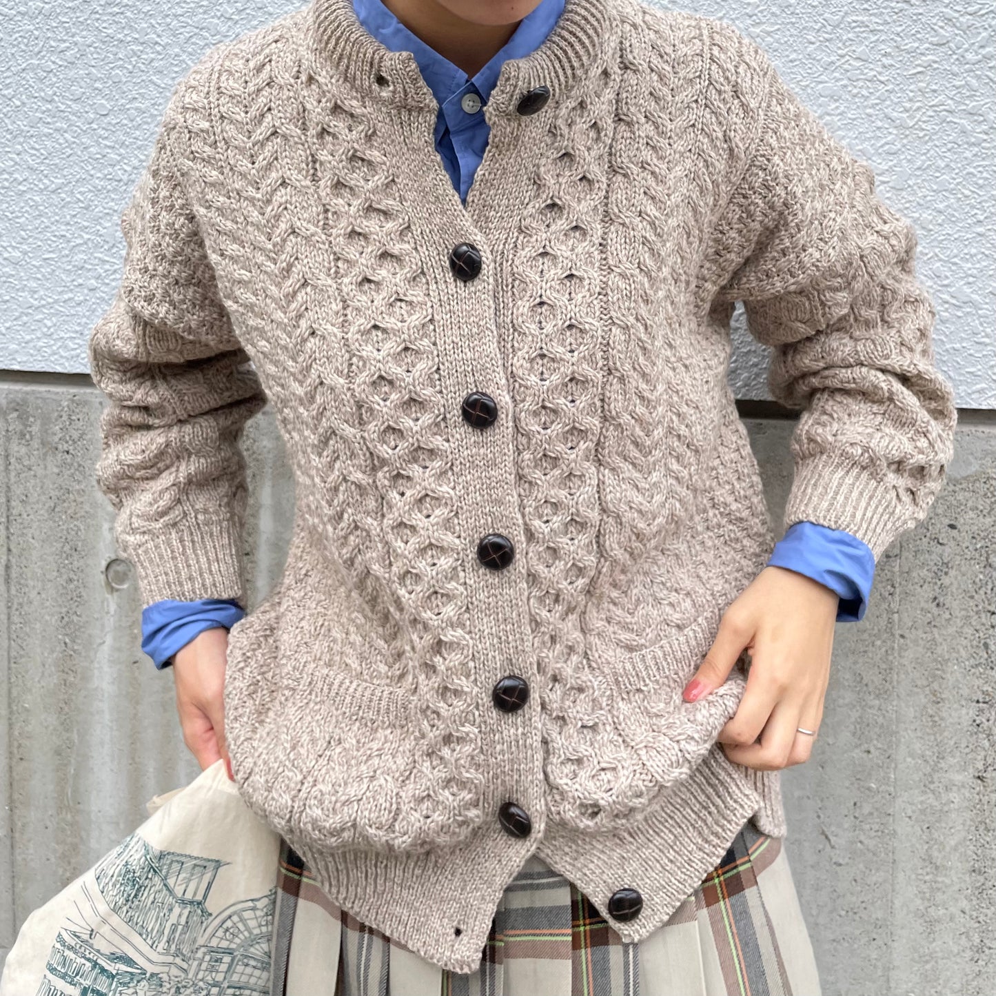 【プレオーダー】Aran Woollen Mills トラディショナル ローゲージニットカーディガン ユニセックス