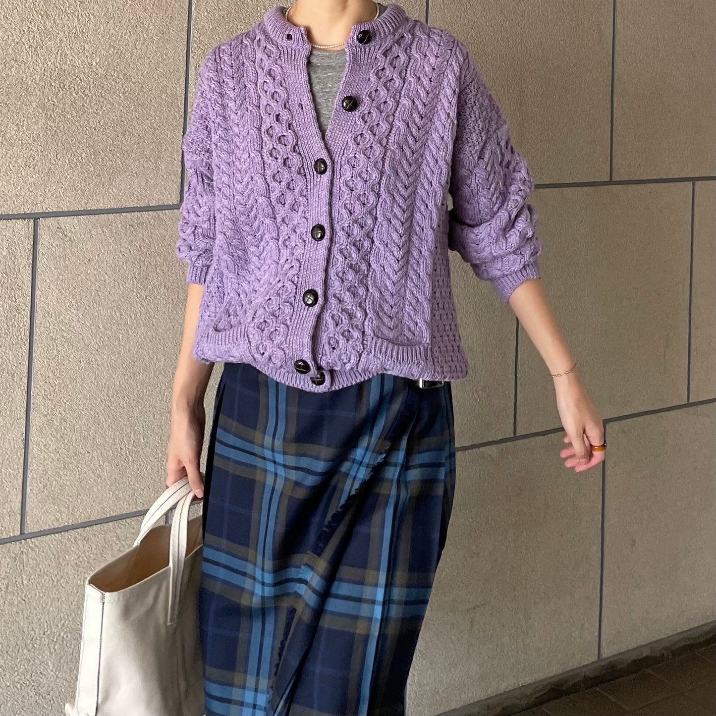 【プレオーダー】Aran Woollen Mills トラディショナル ローゲージニットカーディガン ユニセックス