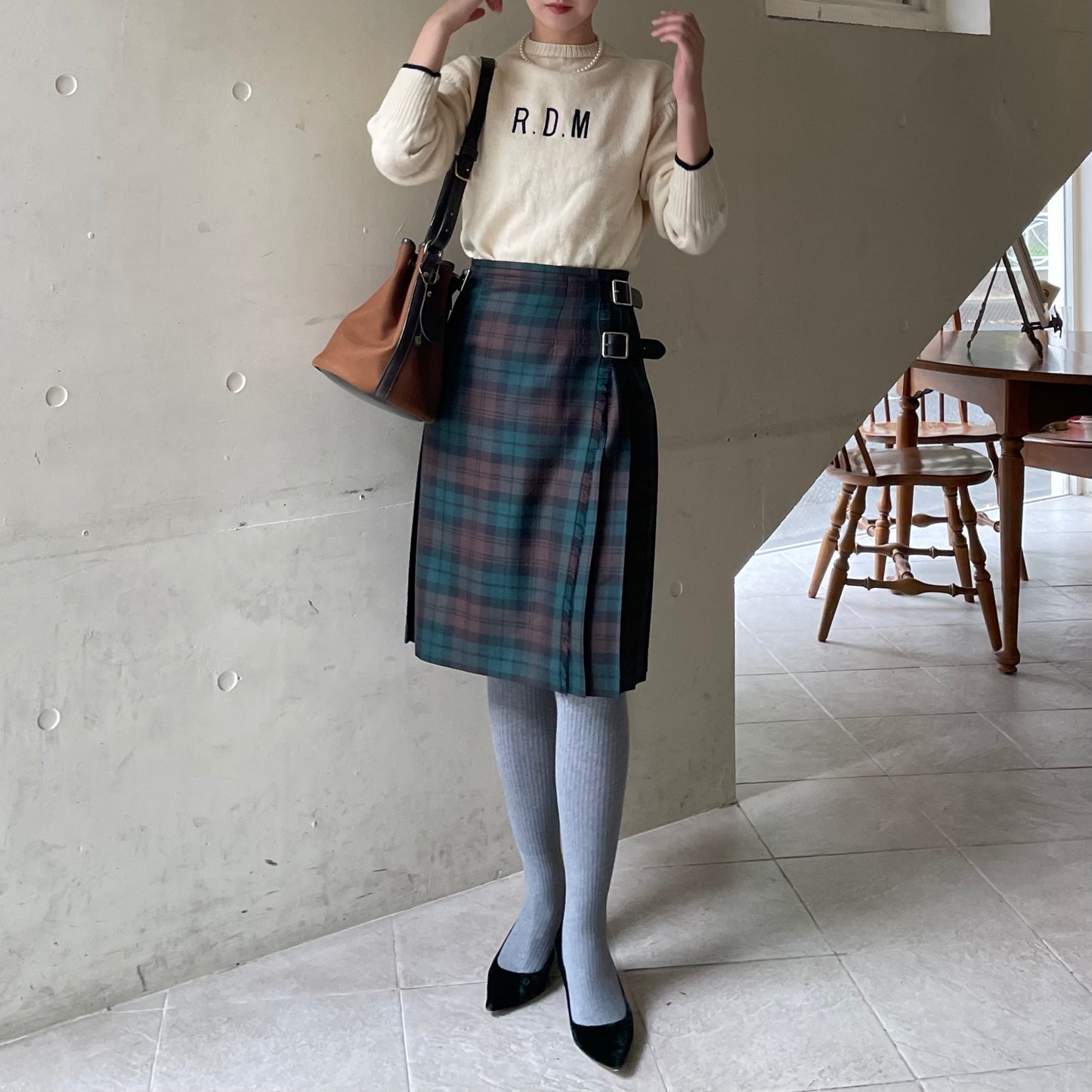 O'NEIL OF DUBLIN キルトスカート ラハーダン ブラウン太ベルト O'NEIL OF DUBLIN キルトスカート ラハーダン ブラウン太ベルト