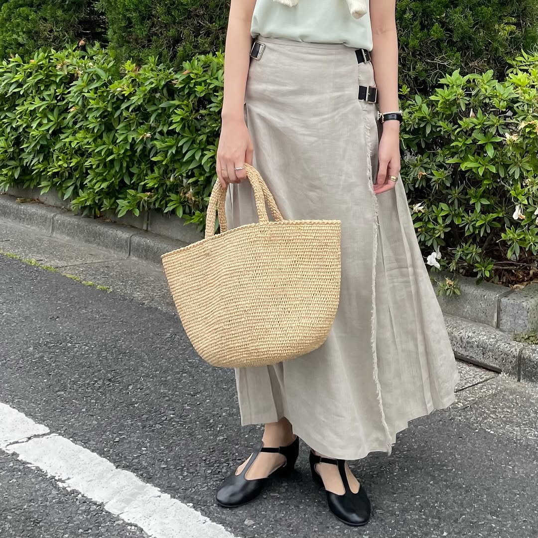 【5/8(金)21時〜販売開始】O'neil of Dublin リネンキルトスカート ストーンベージュ ワイドダブルベルト