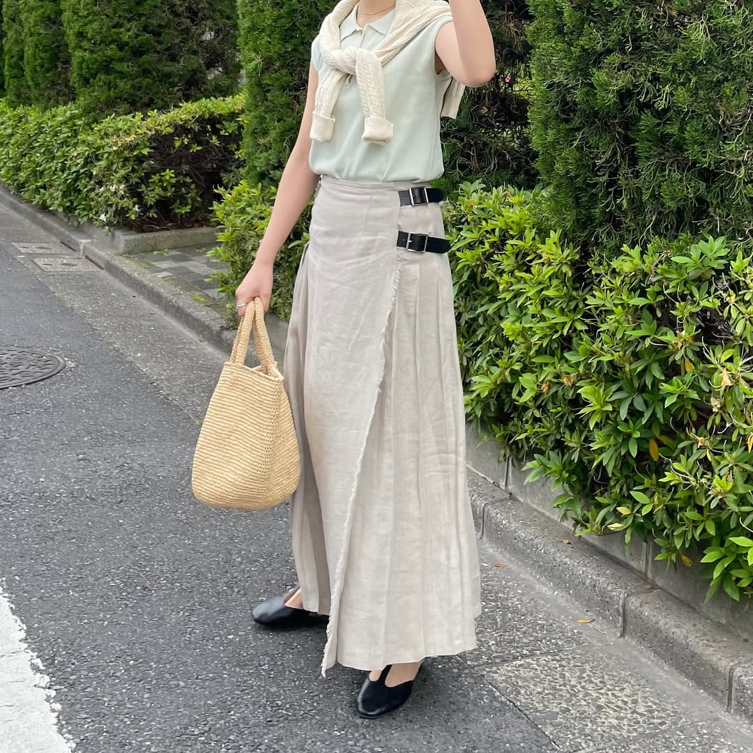 【5/8(金)21時〜販売開始】O'neil of Dublin リネンキルトスカート ストーンベージュ ワイドダブルベルト
